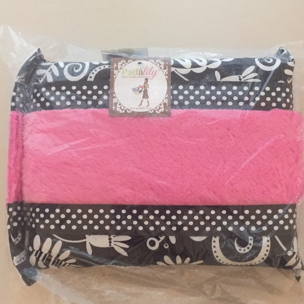 NWT Padalily Car Seat Arm Pad